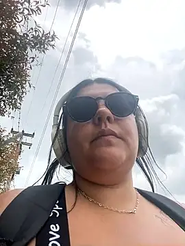 catbunnymmm online show from March 5, 2026, 4:36 pm