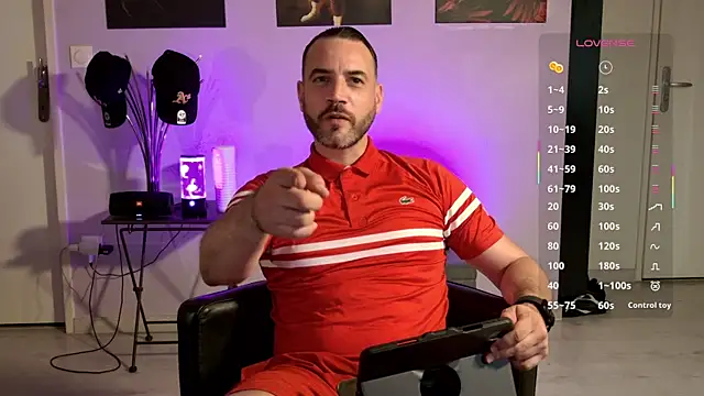 UnfilledOffal online show from July 14, 2026, 9:32 pm