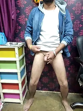 Snapshot of Cute_Lucky chatting on December 1, 2025, 8:37 am Cute Lucky online show from December 1, 2025, 8:37 am