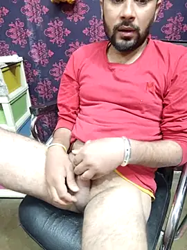 Snapshot of Cute_Lucky chatting on November 29, 2025, 4:01 am Cute Lucky online show from November 29, 2025, 4:01 am