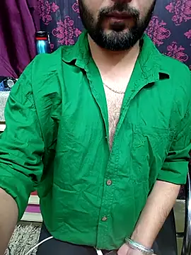 Cute Lucky online show from February 25, 2026, 10:15 am