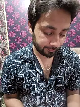 Cute Lucky online show from May 18, 2026, 6:01 pm