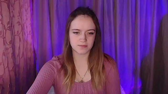 Illa May online show from December 21, 2025, 10:50 am