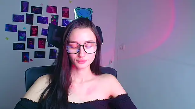 Stella XO online show from December 20, 2025, 6:38 am