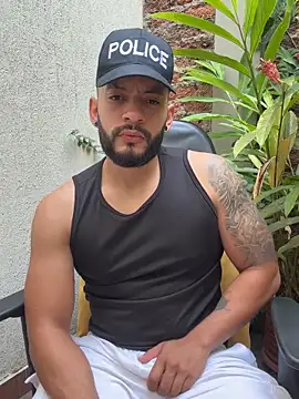 Snapshot of Mike_savage3 chatting on November 22, 2025, 12:48 pm Mike savage3 online show from November 22, 2025, 12:48 pm