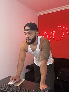 Mike savage3 online show from April 15, 2026, 12:10 pm