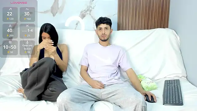Snapshot of dracke_and_zara chatting on July 10, 2026, 12:38 pm dracke and zara online show from July 10, 2026, 12:38 pm
