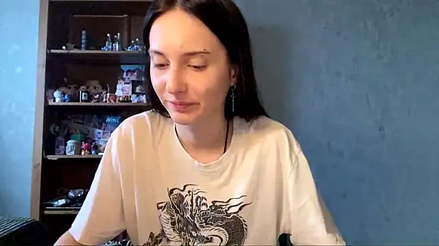 Snapshot of CyberAIice chatting on November 23, 2025, 6:45 am CyberAIice online show from November 23, 2025, 6:45 am