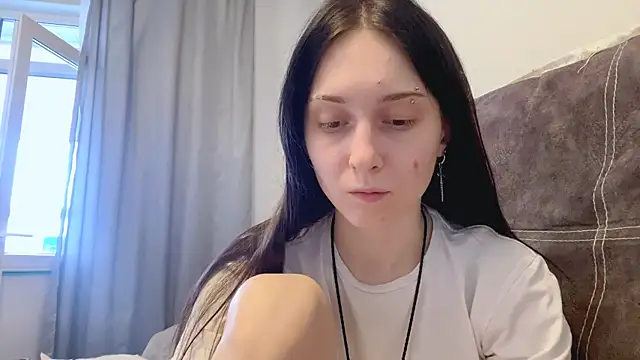 Snapshot of CyberAIice chatting on November 25, 2025, 6:25 am CyberAIice online show from November 25, 2025, 6:25 am