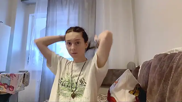 Snapshot of CyberAIice chatting on November 22, 2025, 6:12 am CyberAIice online show from November 22, 2025, 6:12 am