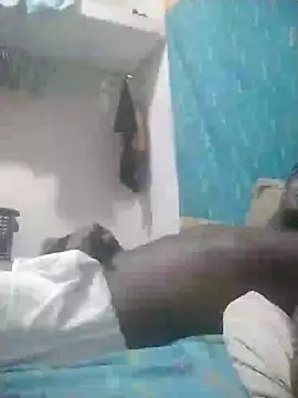 Snapshot of laperson chatting on December 23, 2025, 2:00 am laperson online show from December 23, 2025, 2:00 am