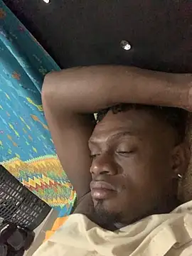 Snapshot of laperson chatting on December 2, 2025, 2:34 am laperson online show from December 2, 2025, 2:34 am