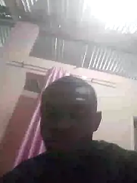 Snapshot of laperson chatting on May 31, 2026, 3:12 am laperson online show from May 31, 2026, 3:12 am