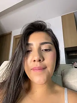 Snapshot of Sammyy_torres chatting on May 16, 2026, 4:11 am Sammyy torres online show from May 16, 2026, 4:11 am