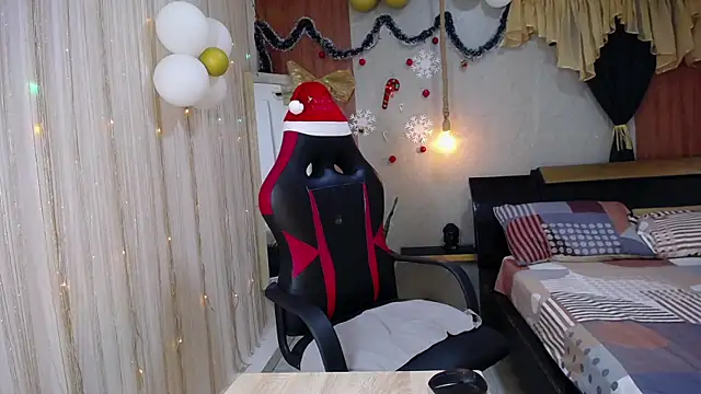 sweett love  online show from December 4, 2025, 4:44 am