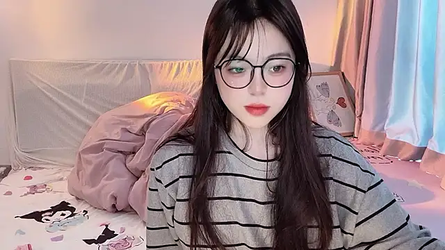 -Angela online show from November 26, 2025, 3:17 am