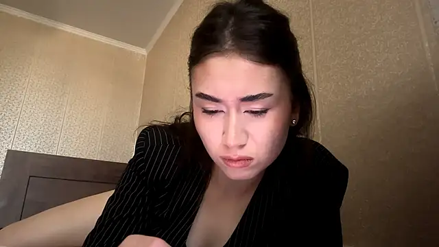 Snapshot of LuridAnxiety chatting on December 1, 2025, 7:53 am LuridAnxiety online show from December 1, 2025, 7:53 am