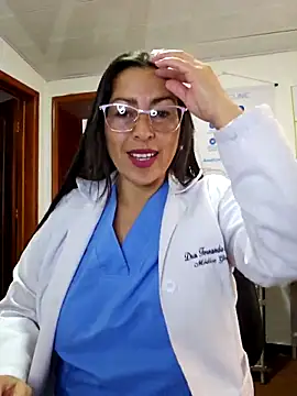 JustSamantha  online show from February 6, 2026, 12:23 pm