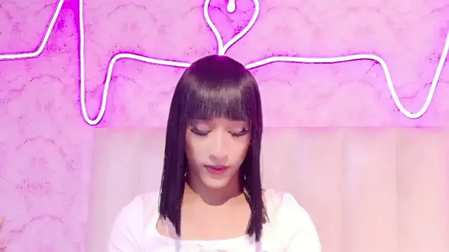 Atenea Mendoza online show from March 3, 2026, 7:32 pm