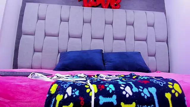 Sarita Ass online show from February 27, 2026, 5:07 am