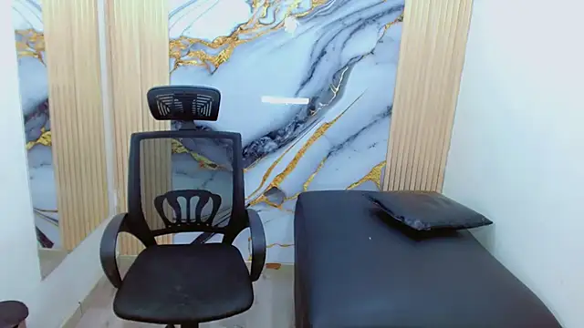 MeganCock online show from November 23, 2025, 2:43 am