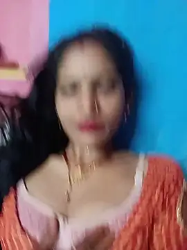 Snapshot of Rt_kinjal chatting on June 8, 2026, 10:32 pm Rt kinjal online show from June 8, 2026, 10:32 pm