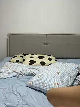 Jinmi125216 online show from February 25, 2026, 10:04 am