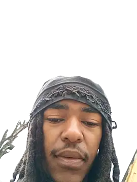 Snapshot of Eezxxx chatting on December 4, 2025, 5:28 am Eezxxx online show from December 4, 2025, 5:28 am