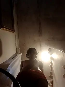 Snapshot of Eezxxx chatting on January 15, 2026, 3:54 am Eezxxx online show from January 15, 2026, 3:54 am