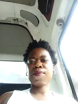 Snapshot of Thickpearlxx chatting on January 13, 2026, 8:51 am Thickpearlxx online show from January 13, 2026, 8:51 am