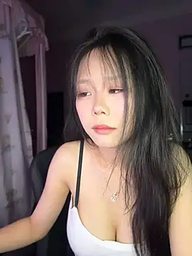 Snapshot of Kiee-lee chatting on June 10, 2026, 4:19 pm Kiee-lee online show from June 10, 2026, 4:19 pm