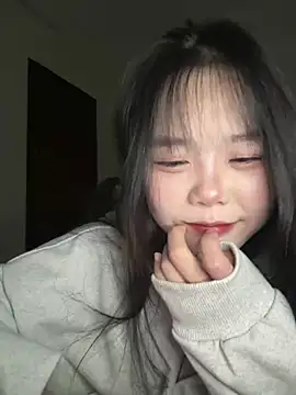 Snapshot of Kiee-lee chatting on February 26, 2026, 2:50 pm Kiee-lee online show from February 26, 2026, 2:50 pm