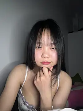 Snapshot of Kiee-lee chatting on February 27, 2026, 3:23 pm Kiee-lee online show from February 27, 2026, 3:23 pm