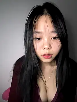 Kiee-lee online show from December 1, 2025, 3:13 pm