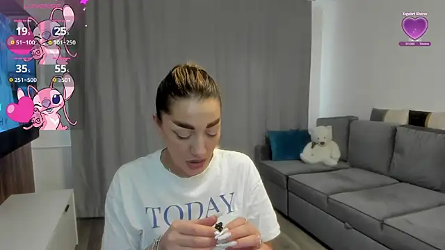 rossana doll online show from April 11, 2026, 7:27 am