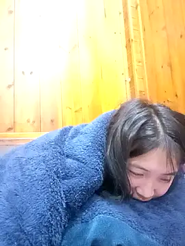 Snapshot of susie_min chatting on November 29, 2025, 11:27 pm susie min online show from November 29, 2025, 11:27 pm