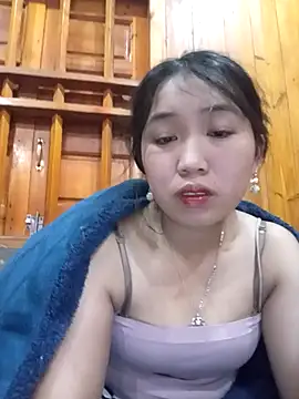 Snapshot of susie_min chatting on November 30, 2025, 12:39 pm susie min online show from November 30, 2025, 12:39 pm