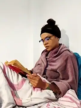 Cadence28 online show from November 23, 2025, 4:22 am