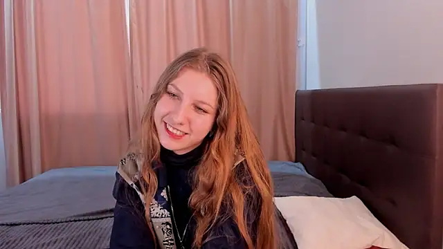 HazeLuneth online show from February 23, 2026, 7:20 am