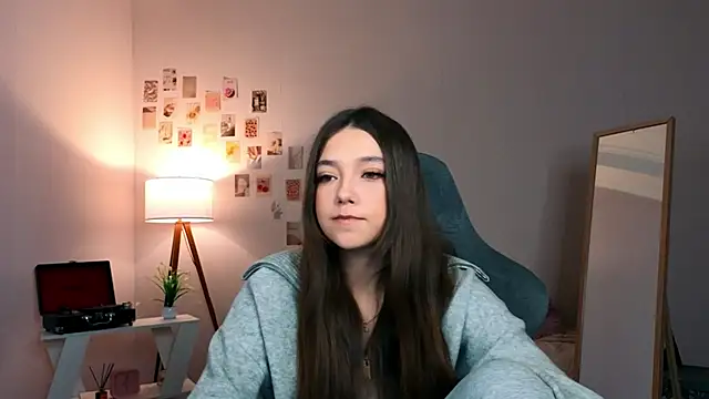 Vexorine online show from February 12, 2026, 7:57 pm