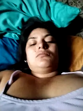 YouladyVidal online show from April 3, 2026, 1:06 pm