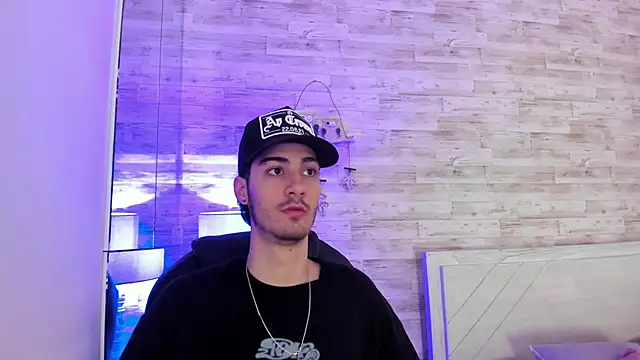 Snapshot of Emir_Ozan_ chatting on January 19, 2026, 11:25 am Emir Ozan online show from January 19, 2026, 11:25 am