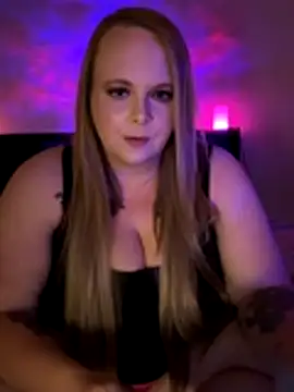 AllieRose94 online show from November 30, 2025, 4:24 am