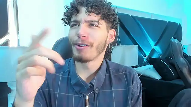 Snapshot of JojoBraando chatting on December 1, 2025, 12:11 am JojoBraando online show from December 1, 2025, 12:11 am