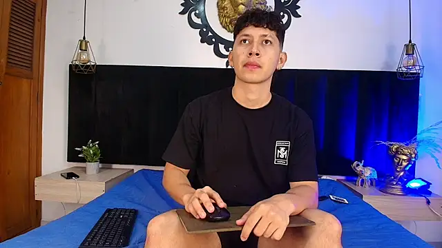 Snapshot of Abeel_Ordaz chatting on November 23, 2025, 1:54 pm Abeel Ordaz online show from November 23, 2025, 1:54 pm