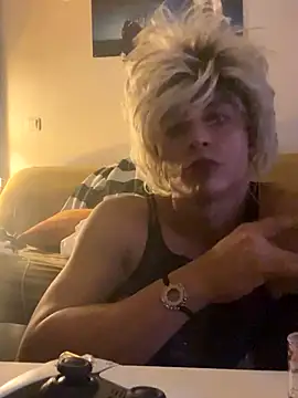 Snapshot of BarbieEce chatting on November 23, 2025, 6:01 am BarbieEce online show from November 23, 2025, 6:01 am