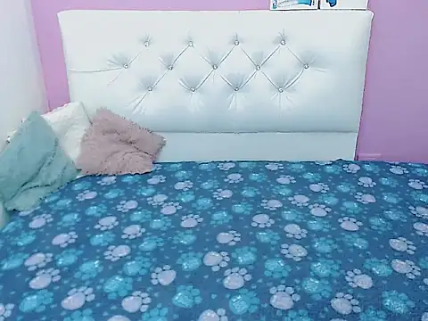 Snapshot of xwetdreamsx chatting on February 20, 2026, 7:49 pm xwetdreamsx online show from February 20, 2026, 7:49 pm