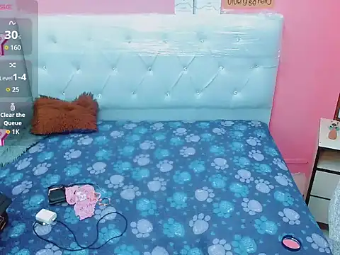 Snapshot of xwetdreamsx chatting on February 10, 2026, 7:46 pm xwetdreamsx online show from February 10, 2026, 7:46 pm