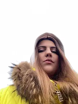 AlisaAlisaa online show from December 1, 2025, 9:21 am