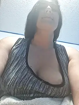 vanezassssss online show from January 13, 2026, 12:36 am